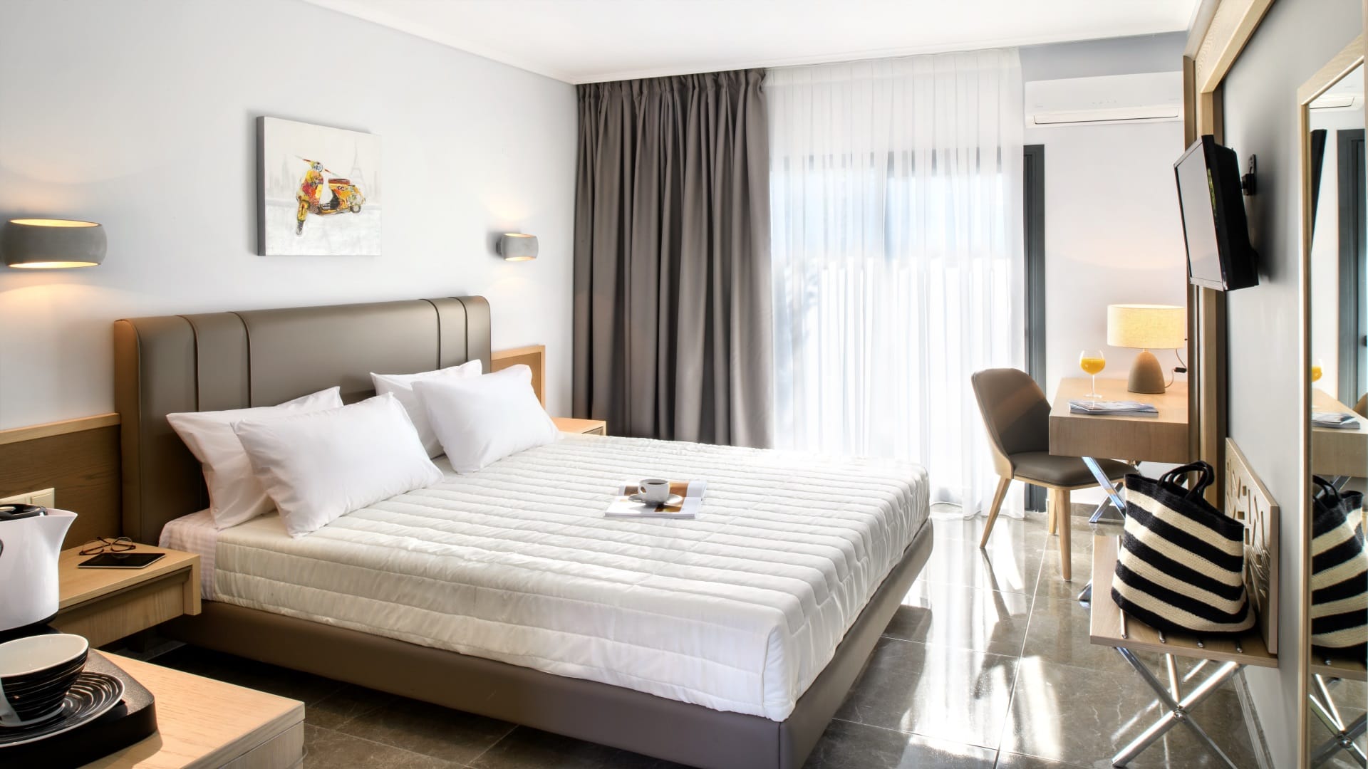 Double Garden/Inland View