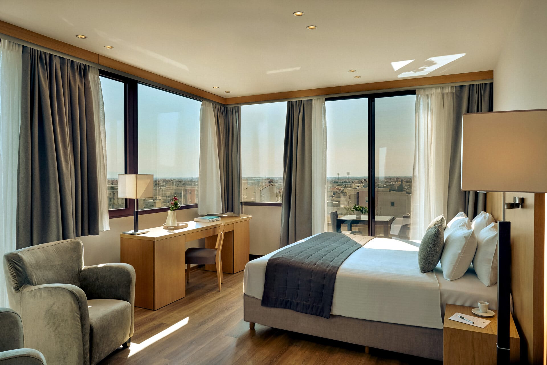 lazart_panoranic-suite-1