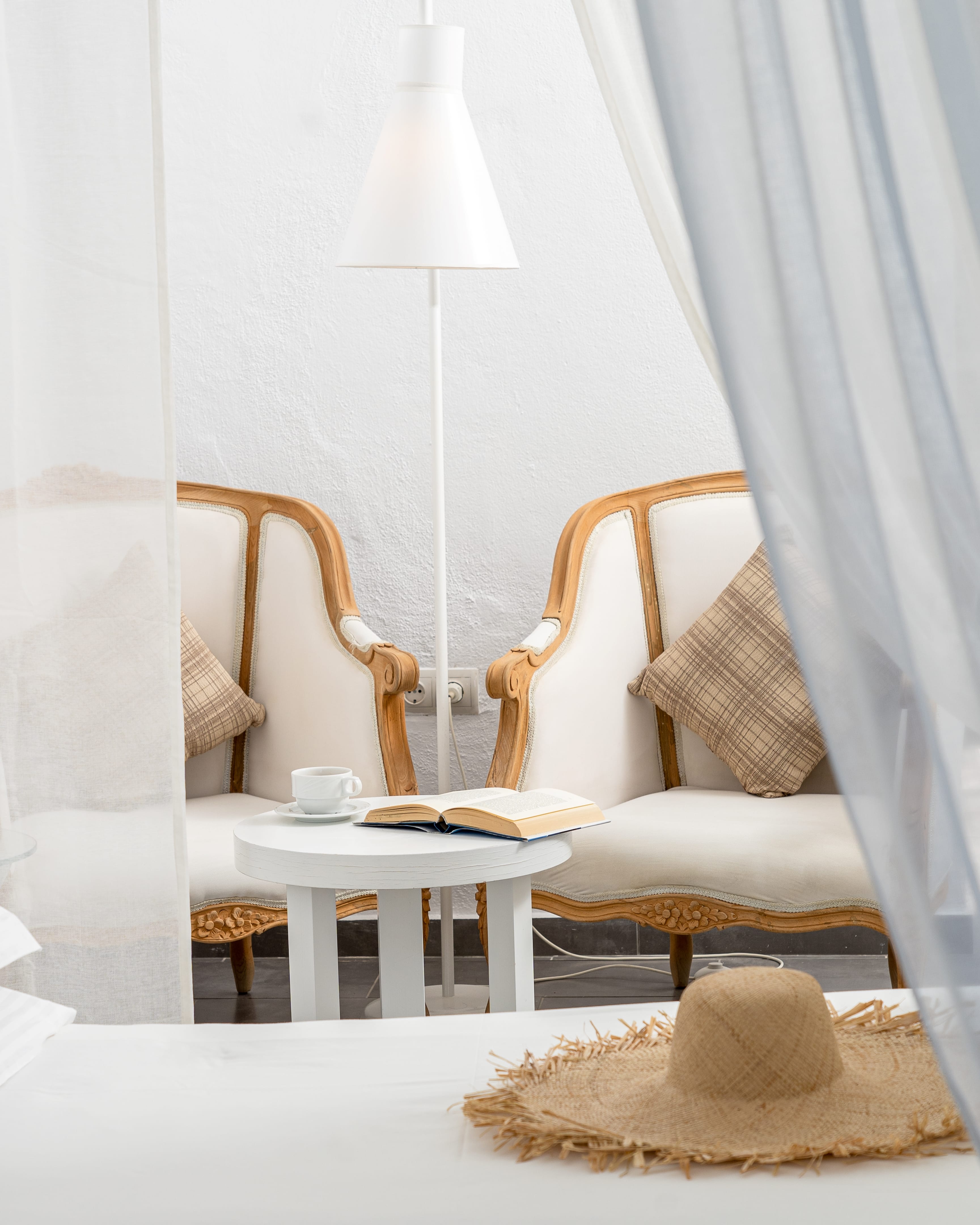 a table and chairs in a room