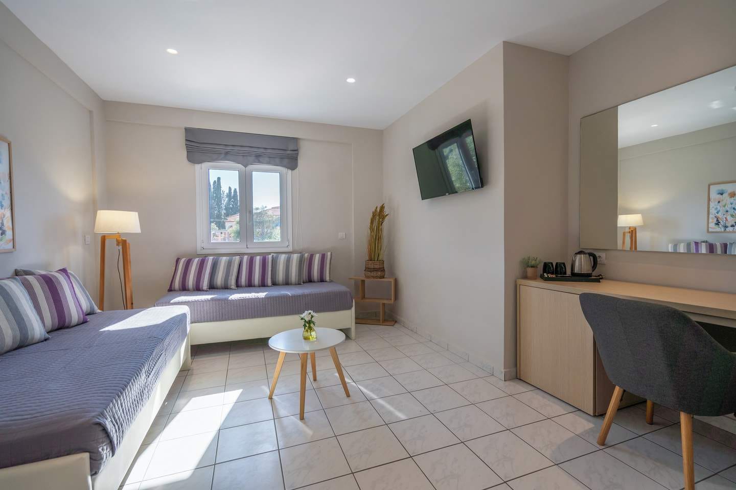 a room with a bed and a table