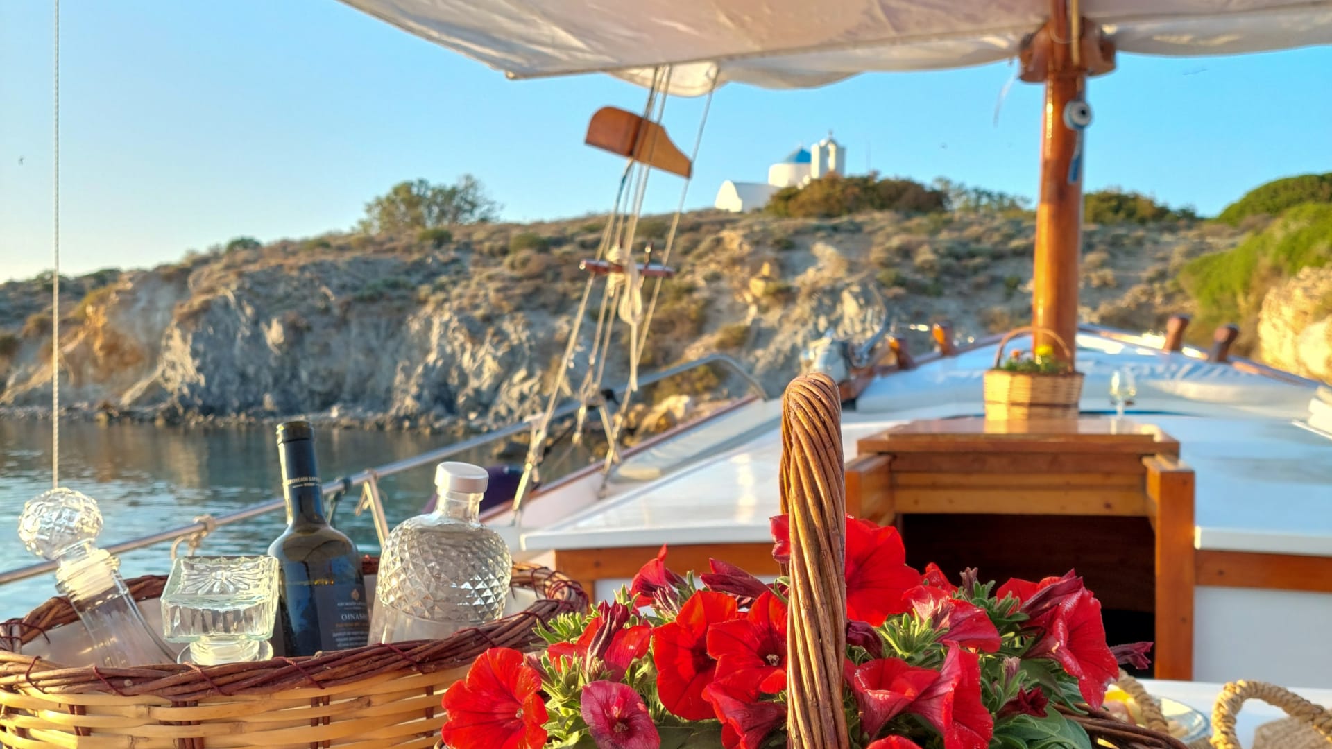 Experience the best boat tours around Paros with local skipper