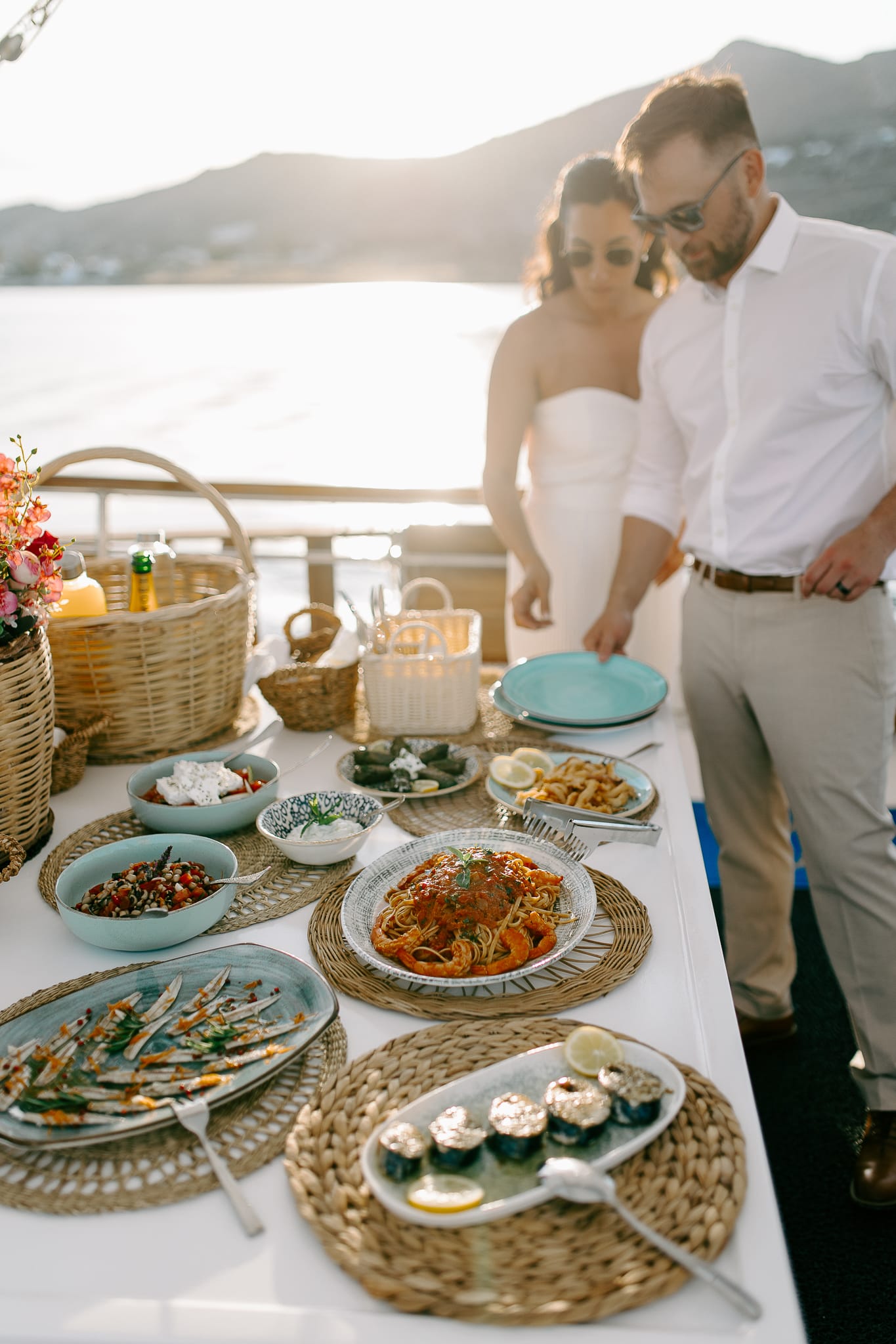 Sunset boat tour in Naoussa Paros with dinner option