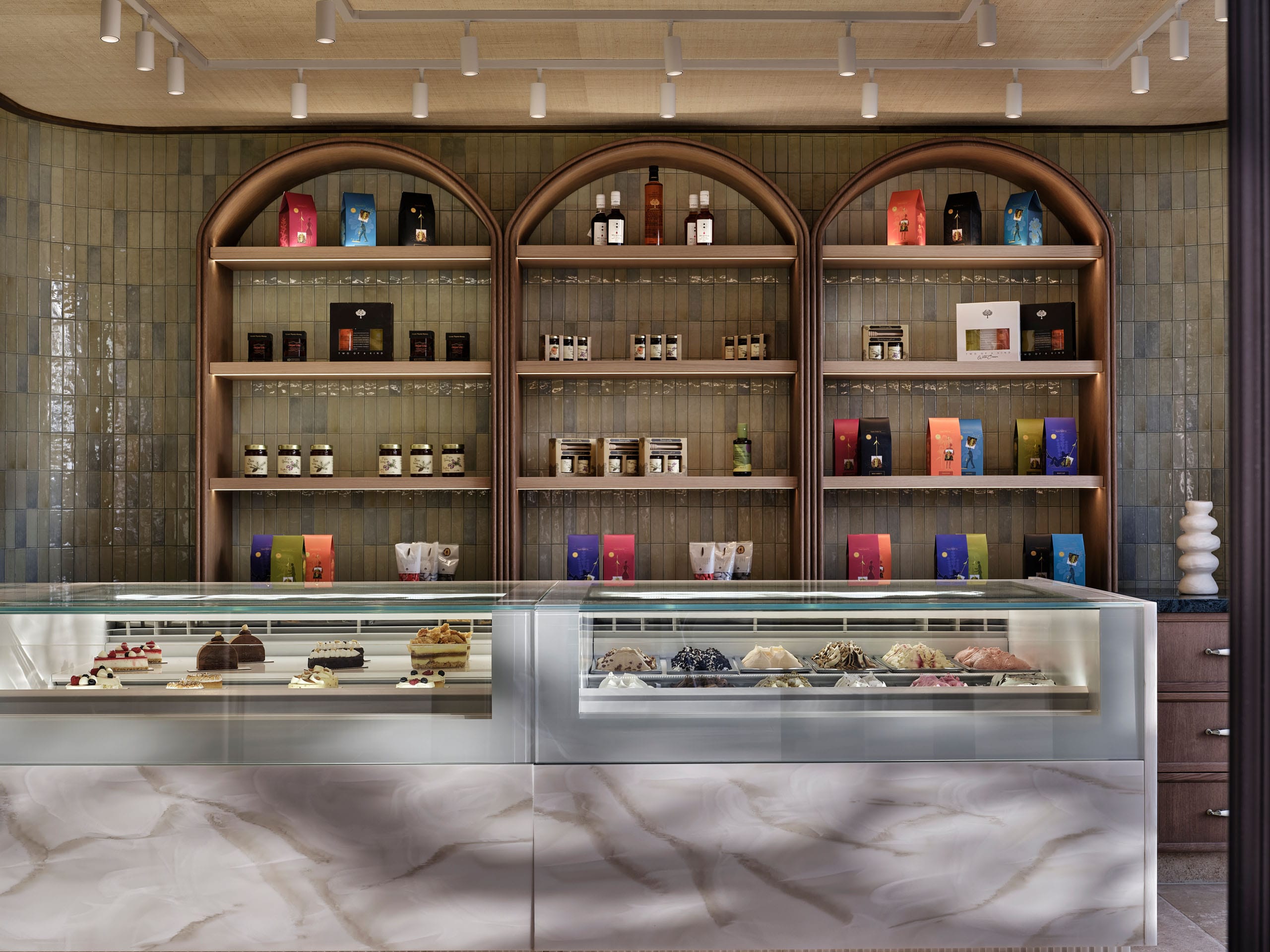 amoh-rhodes-greece-oniro-patisserie_drz_5_58823