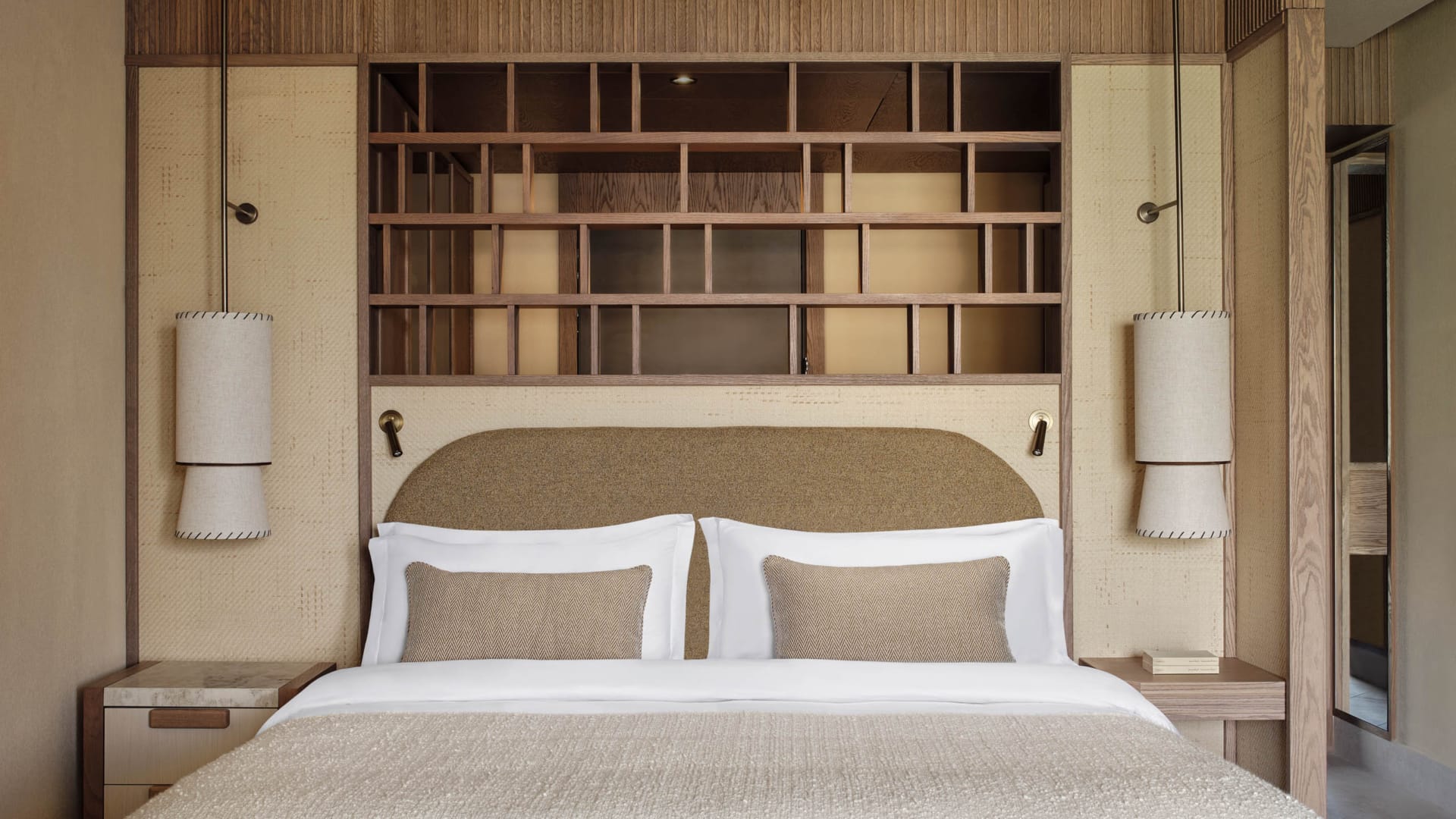 amoh-rhodes-greece_eos-suite-iv_5_57996