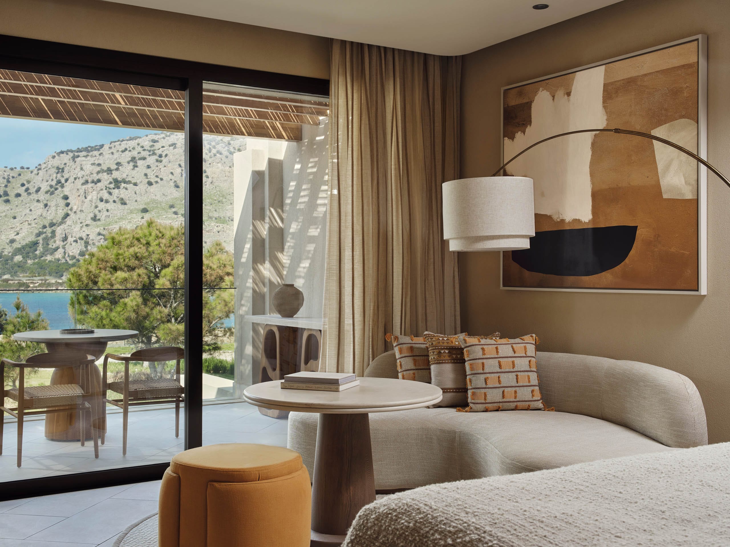 amoh-rhodes_eos-suite-sv_5_58008