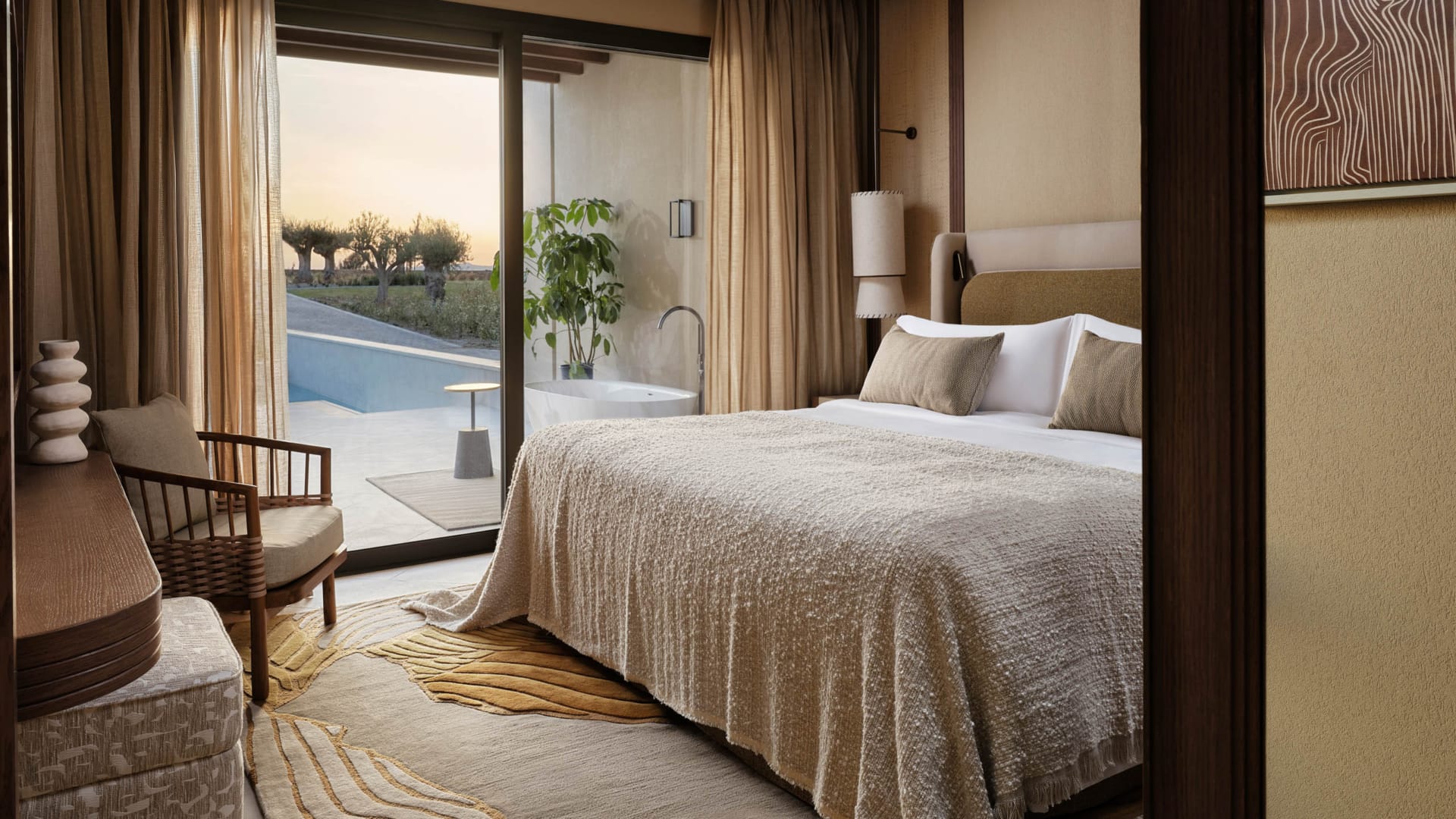 amoh-rhodes_selene-suite-private-pool-inland-view_5_58664