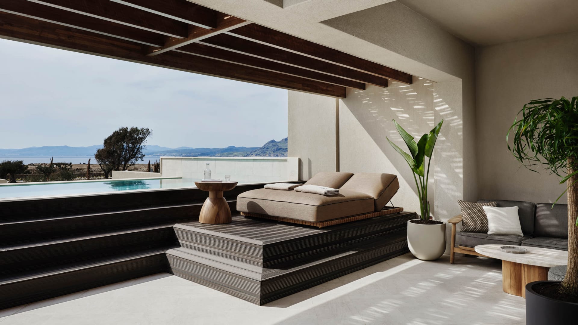 amoh-rhodes_selene-suite-private-pool-sea-view_5_58547