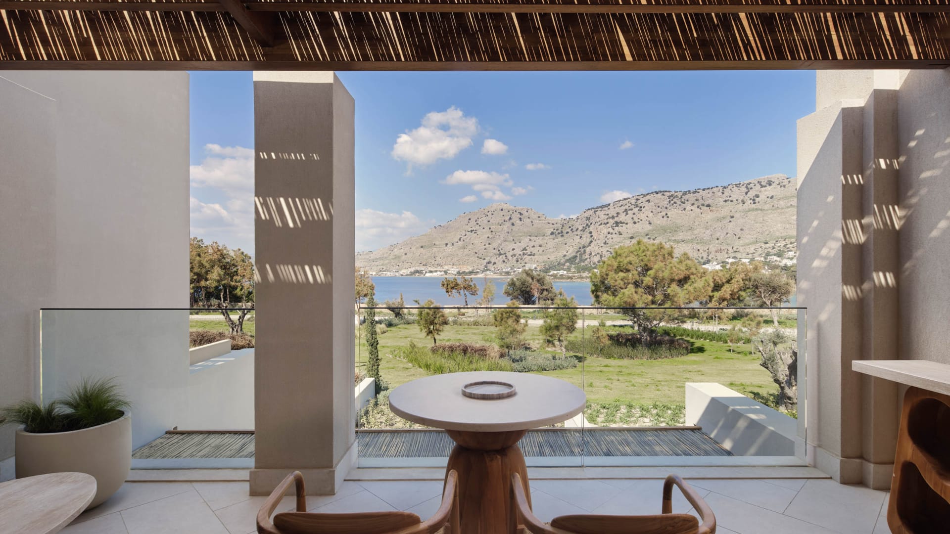 amoh-rhodes_selene-suite-sea-view_5_57962