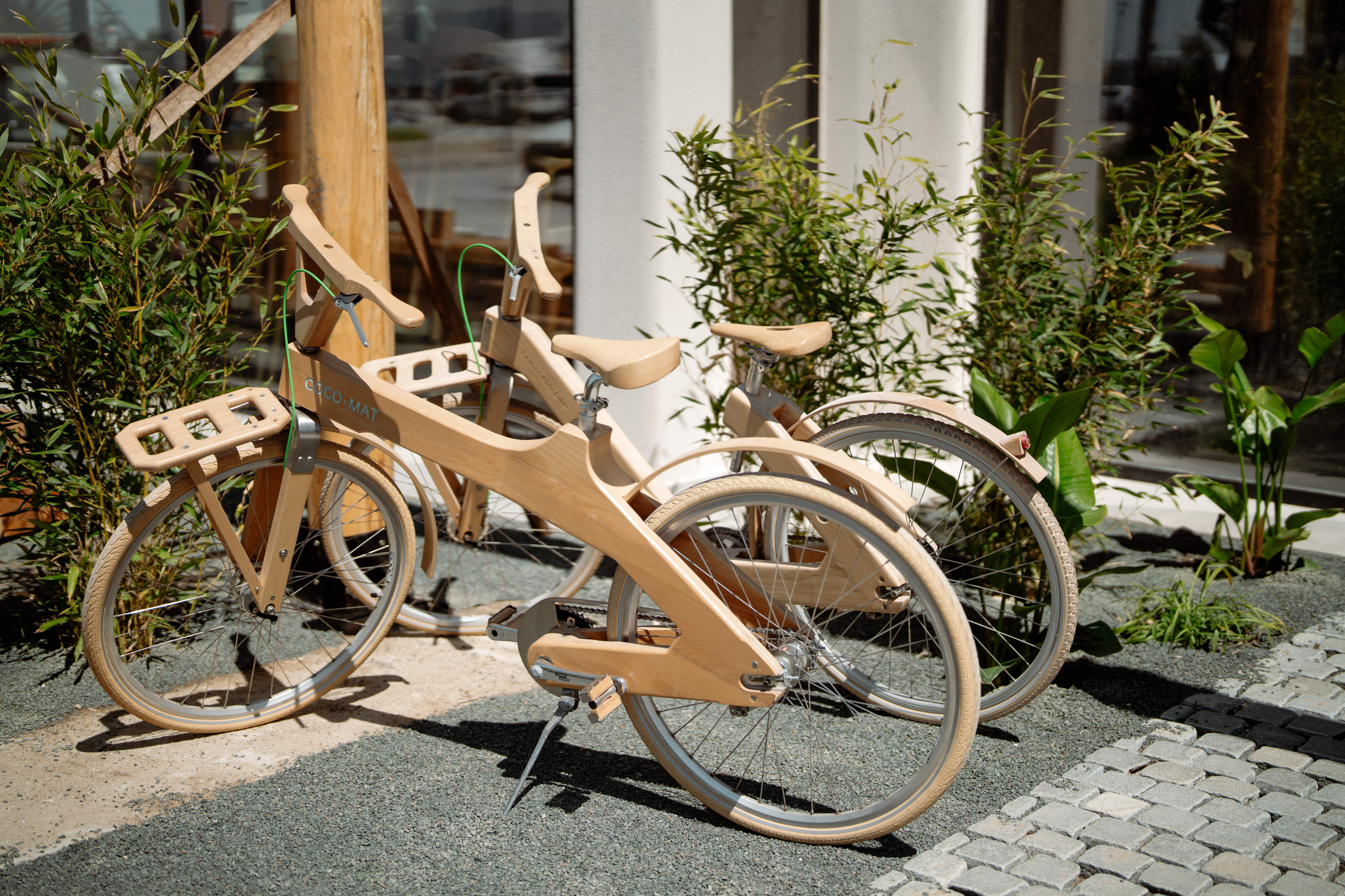 a bicycle parked on a sidewalk