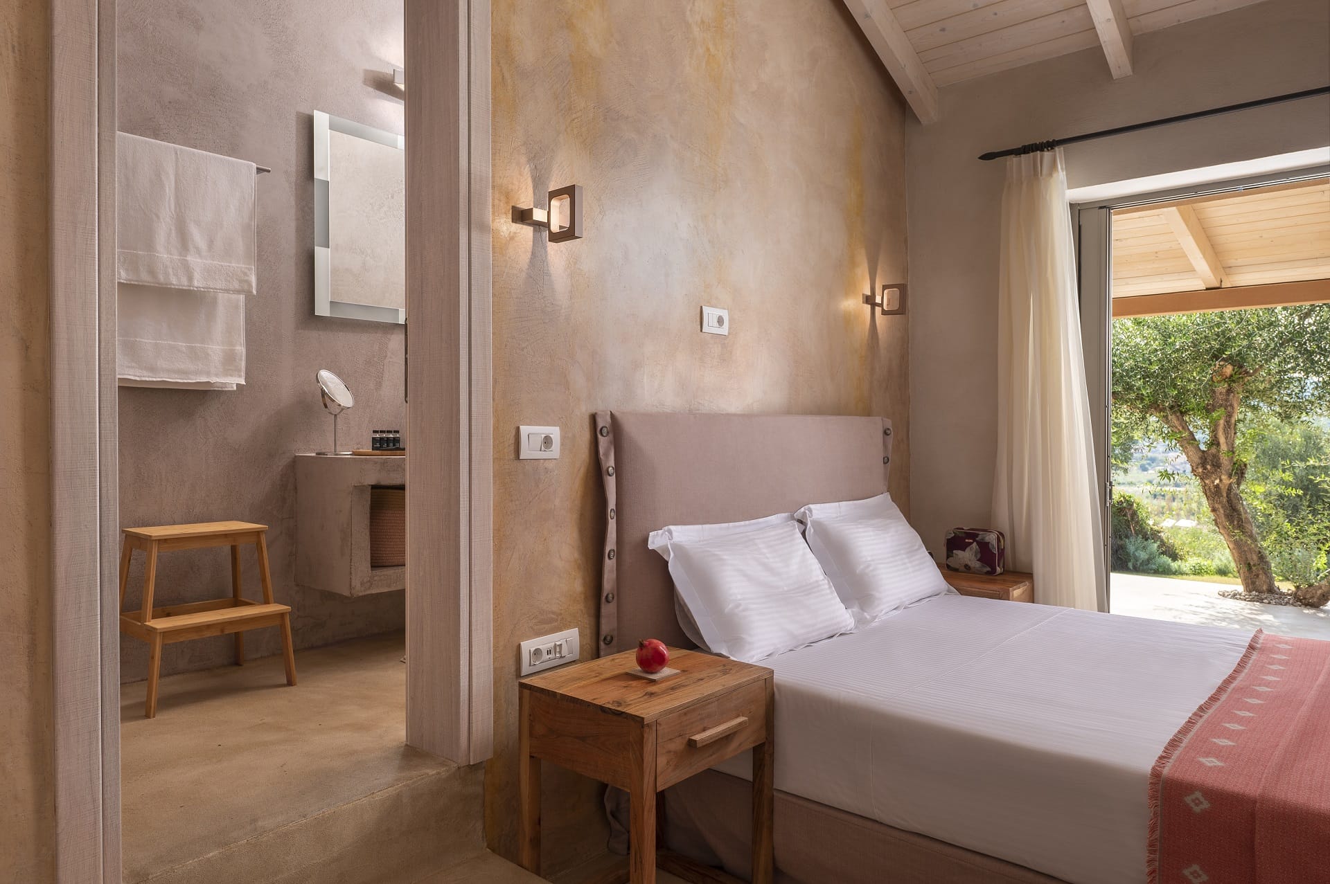 villa-zakynthos-r2-view04