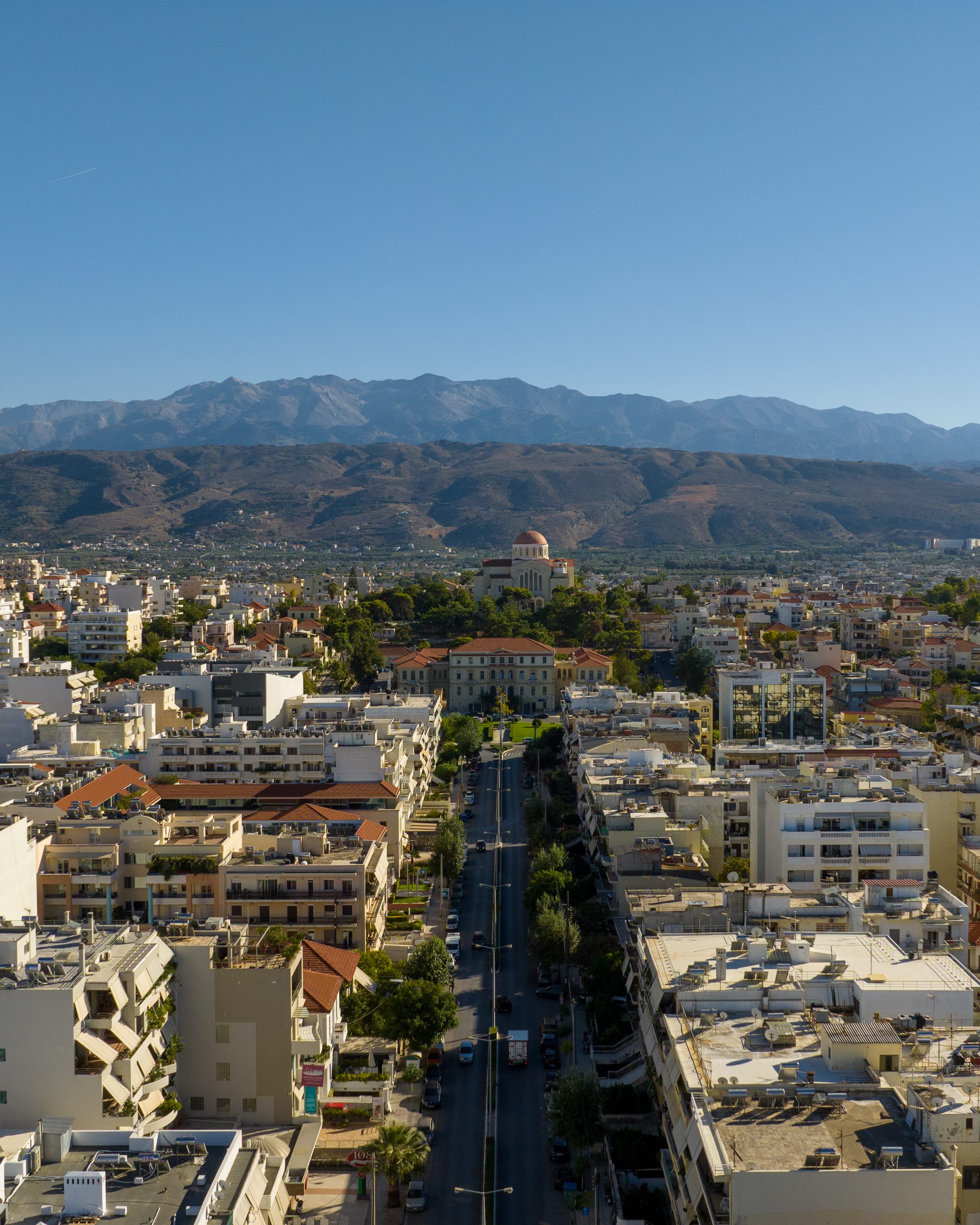 a city with many buildings