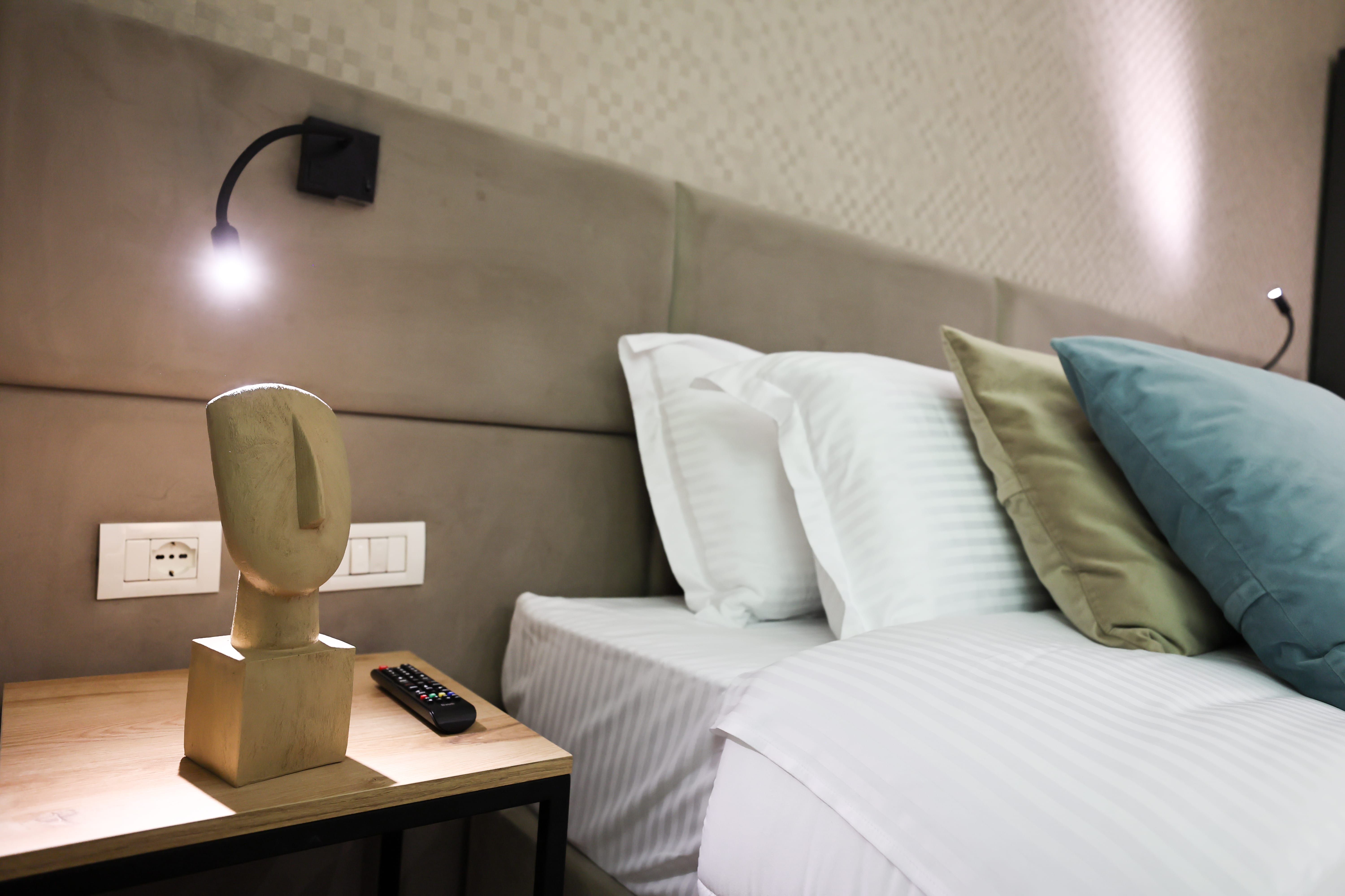 deluxe-room