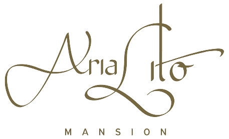 Aria Lito Mansion in Firá, Greece