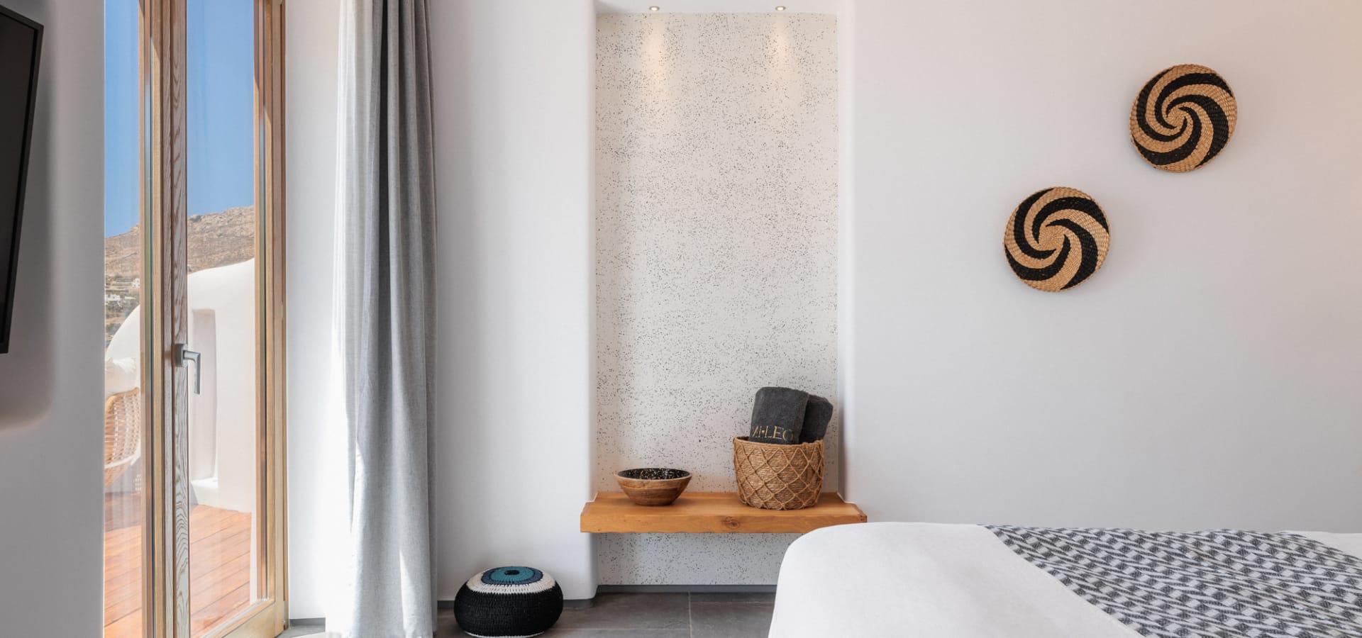 a room with a bed and a table