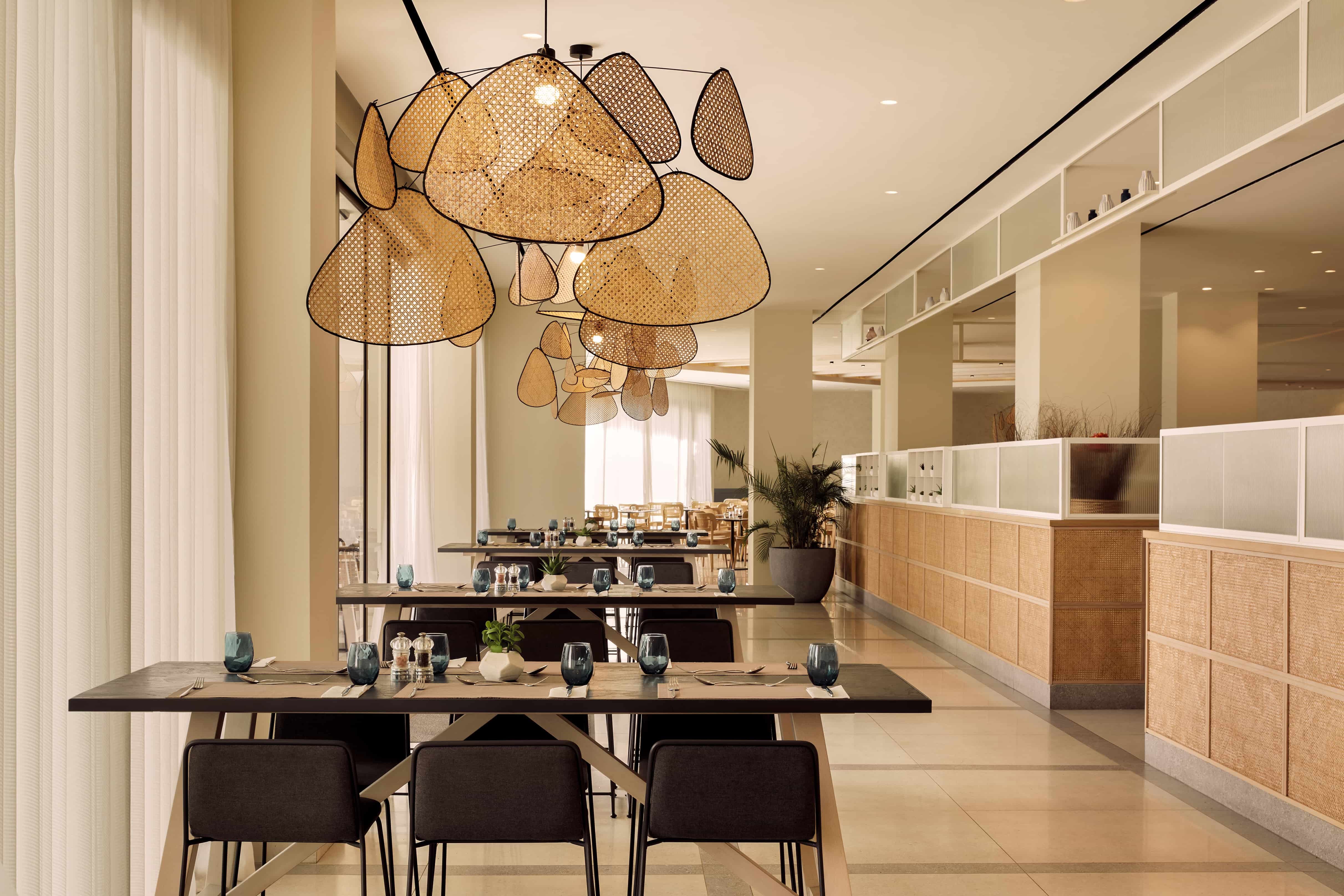 mare-paphos-the-buffet-restaurant-3