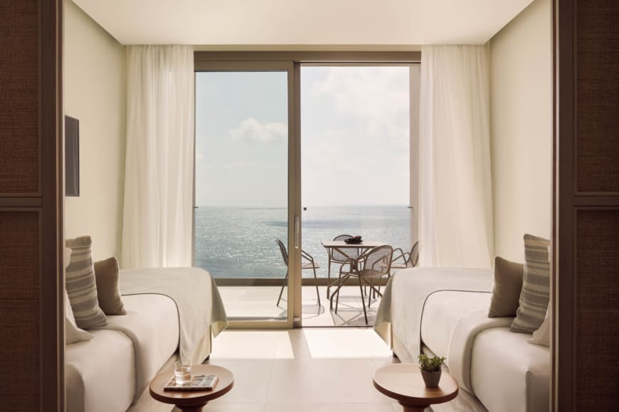 mare-paphos-family-room-sea-view-3