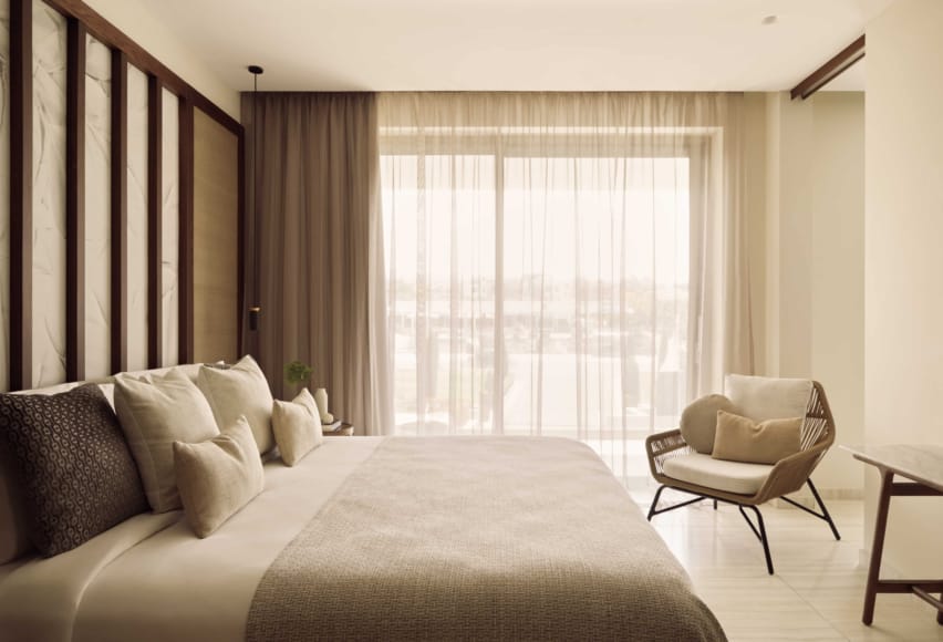 mare-paphos-mare-suite-11