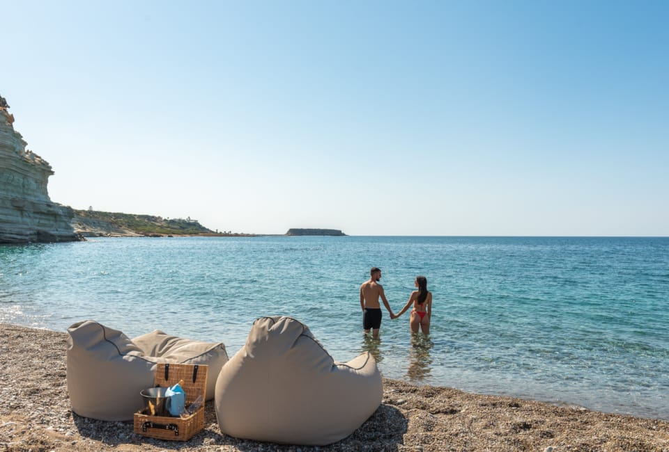 white-river-beach-picnic-8-min