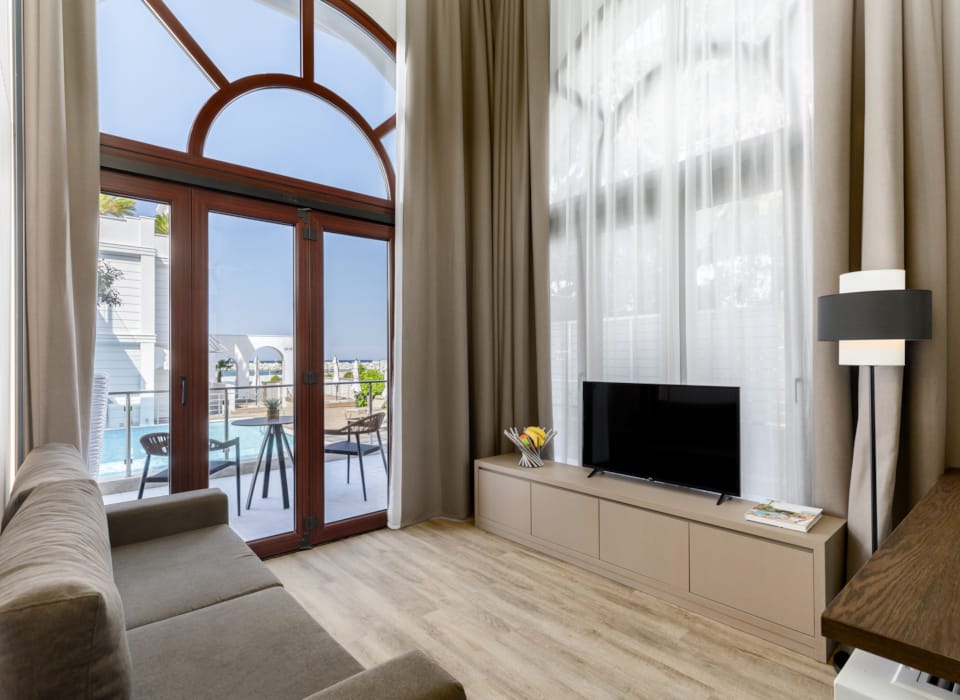 diverso-platamon-deluxe-family-suite-1