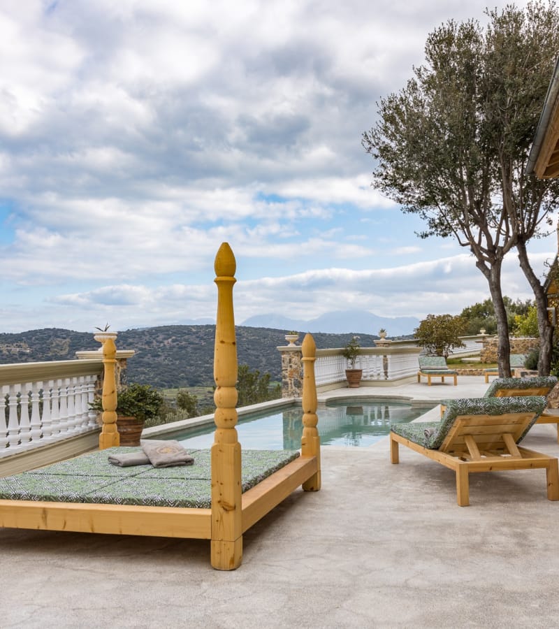oak_tree_estate_018_pool