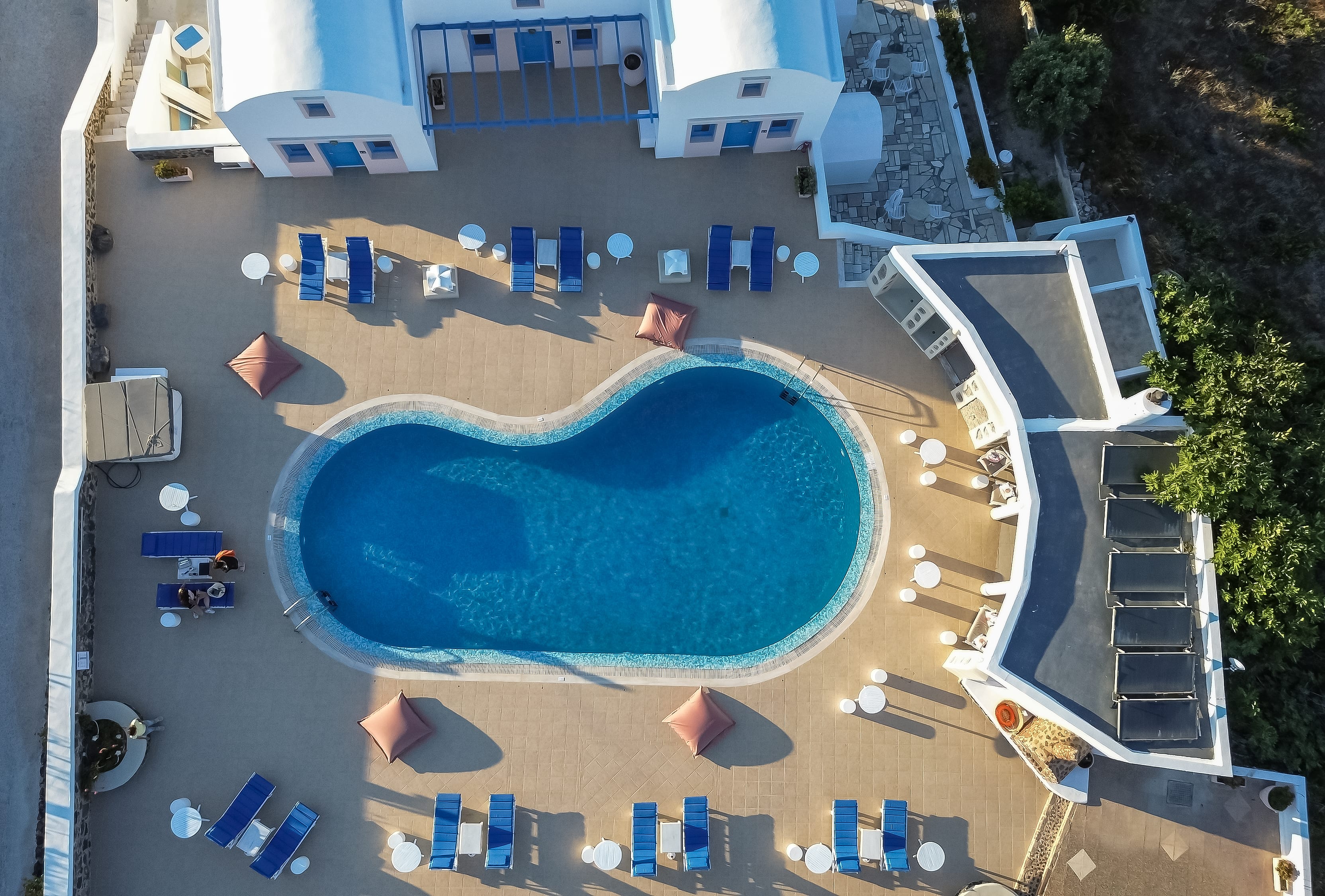 a swimming pool and a building