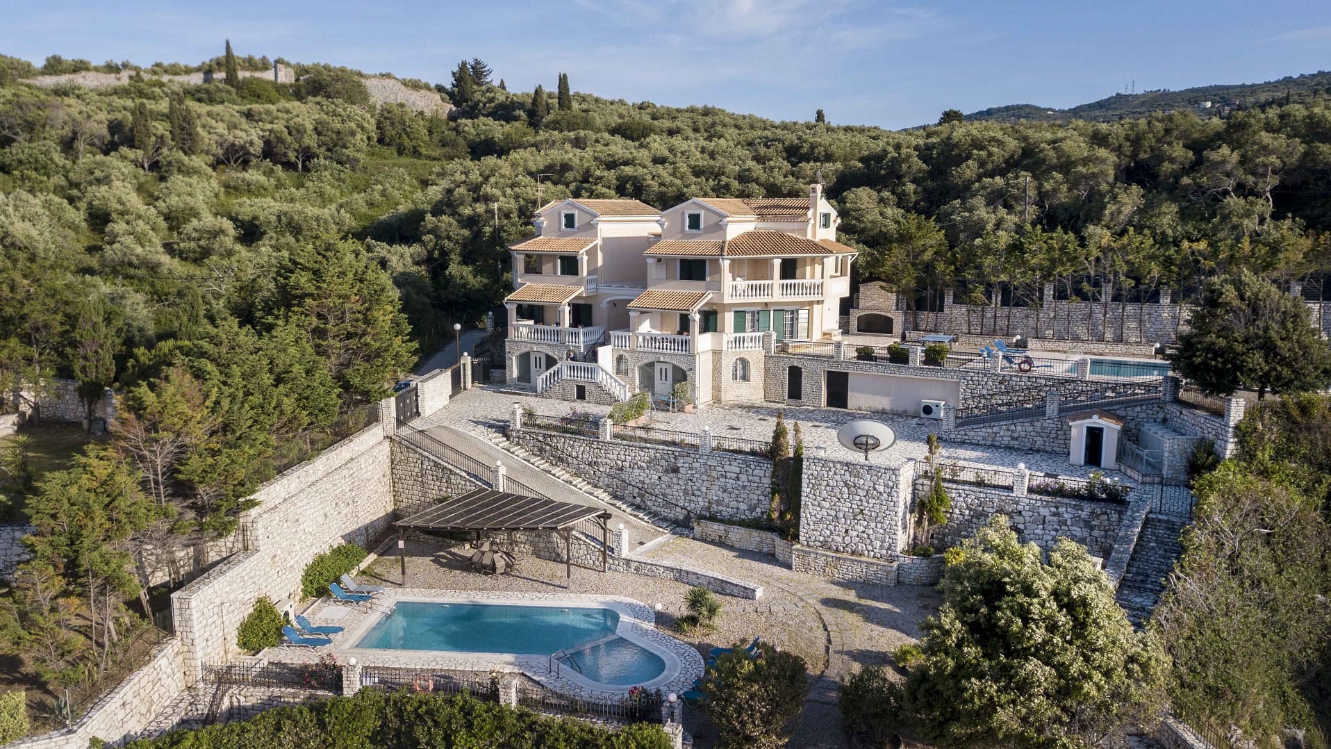 dji_0217-2-houses-drone