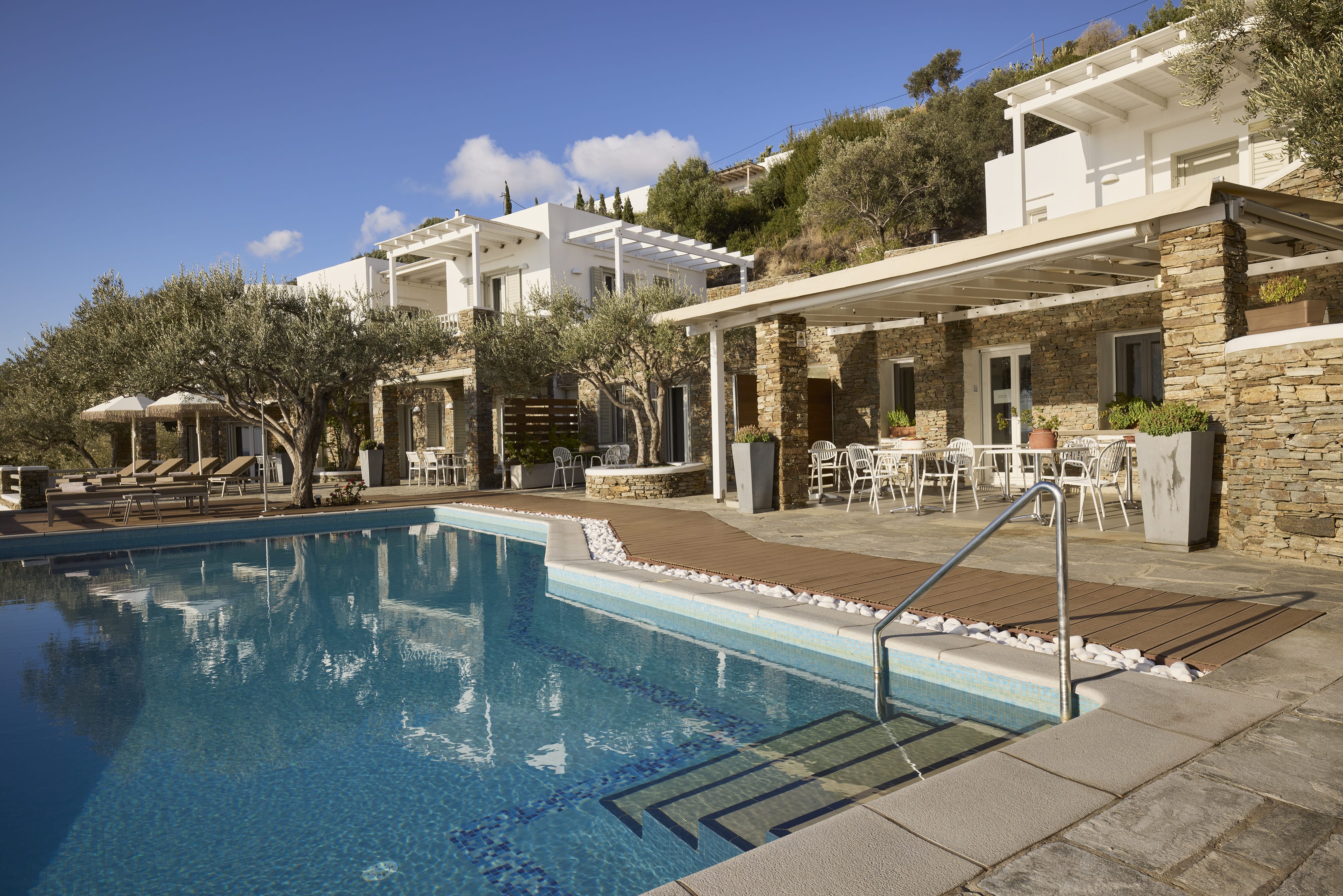 a swimming pool outside a building