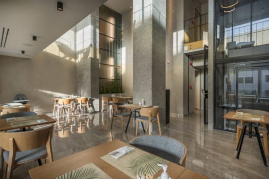 restaurant-1-1300x865