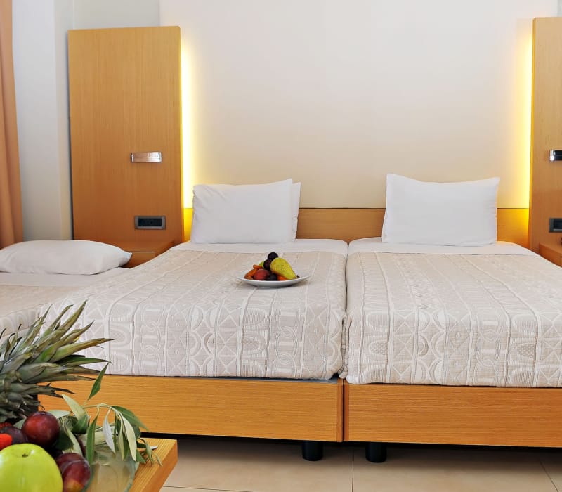 standard-triple-room-city-hotel.ii_-1