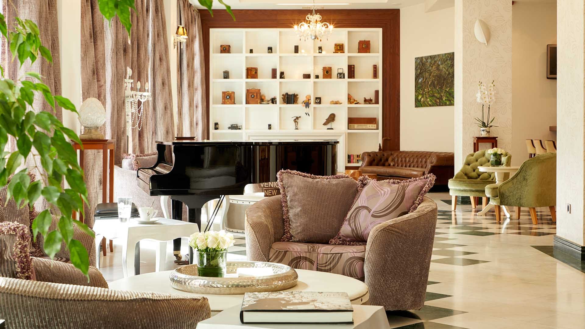 dioni-home_0006_dioni18-0129