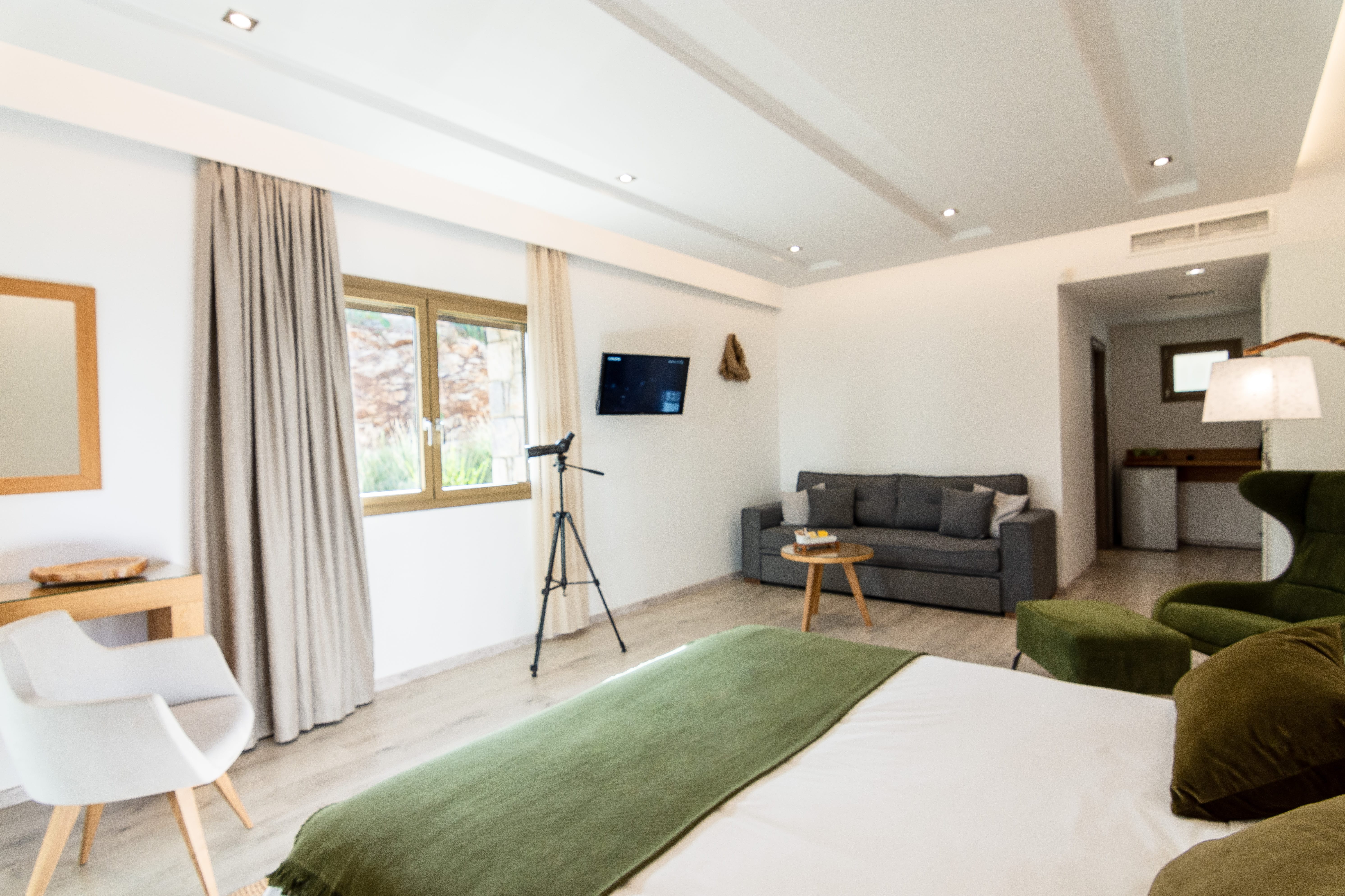 room-partial-sea-wiew-2