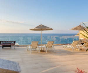 4-rt-floor-lounge