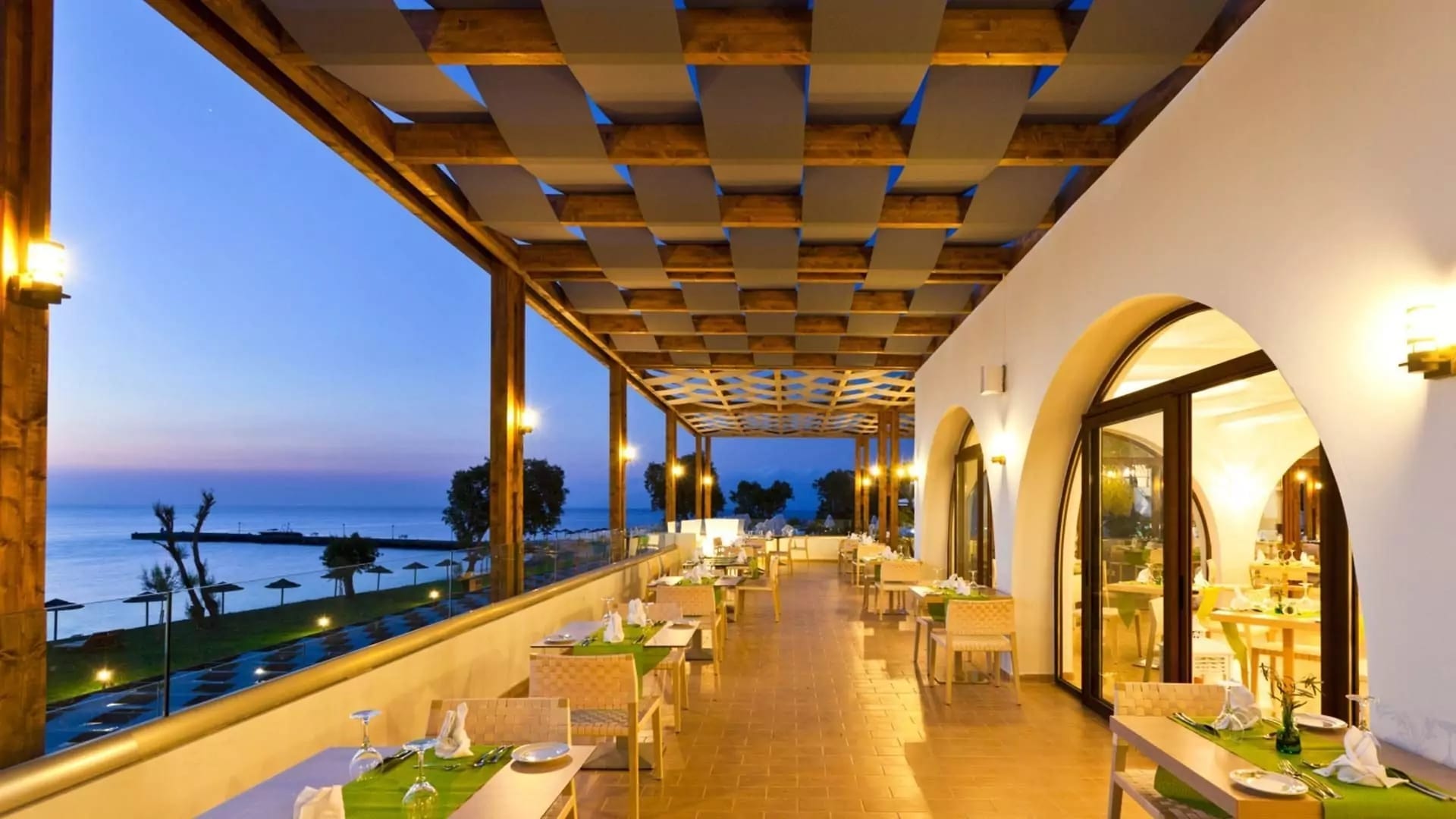 a-la-carte-restaurant-b-1-1920x1080