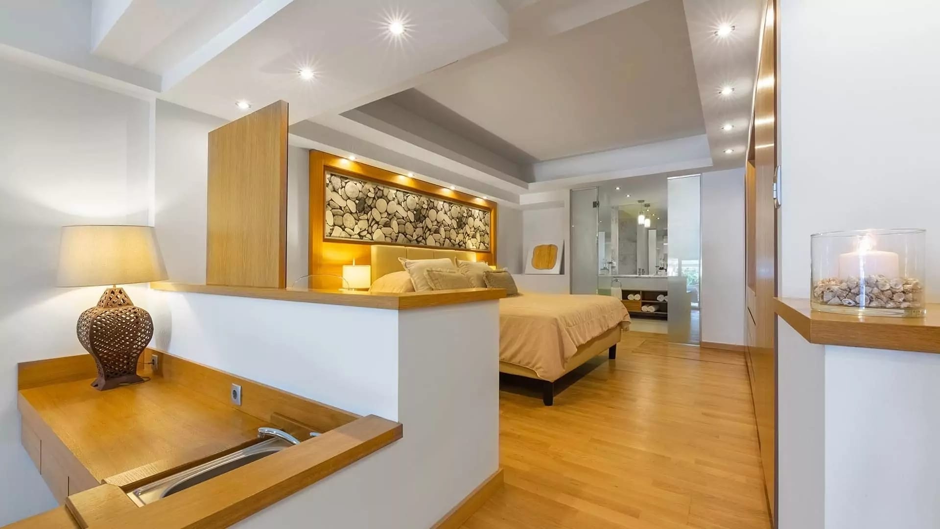 executive-suites-3-2-1920x1080