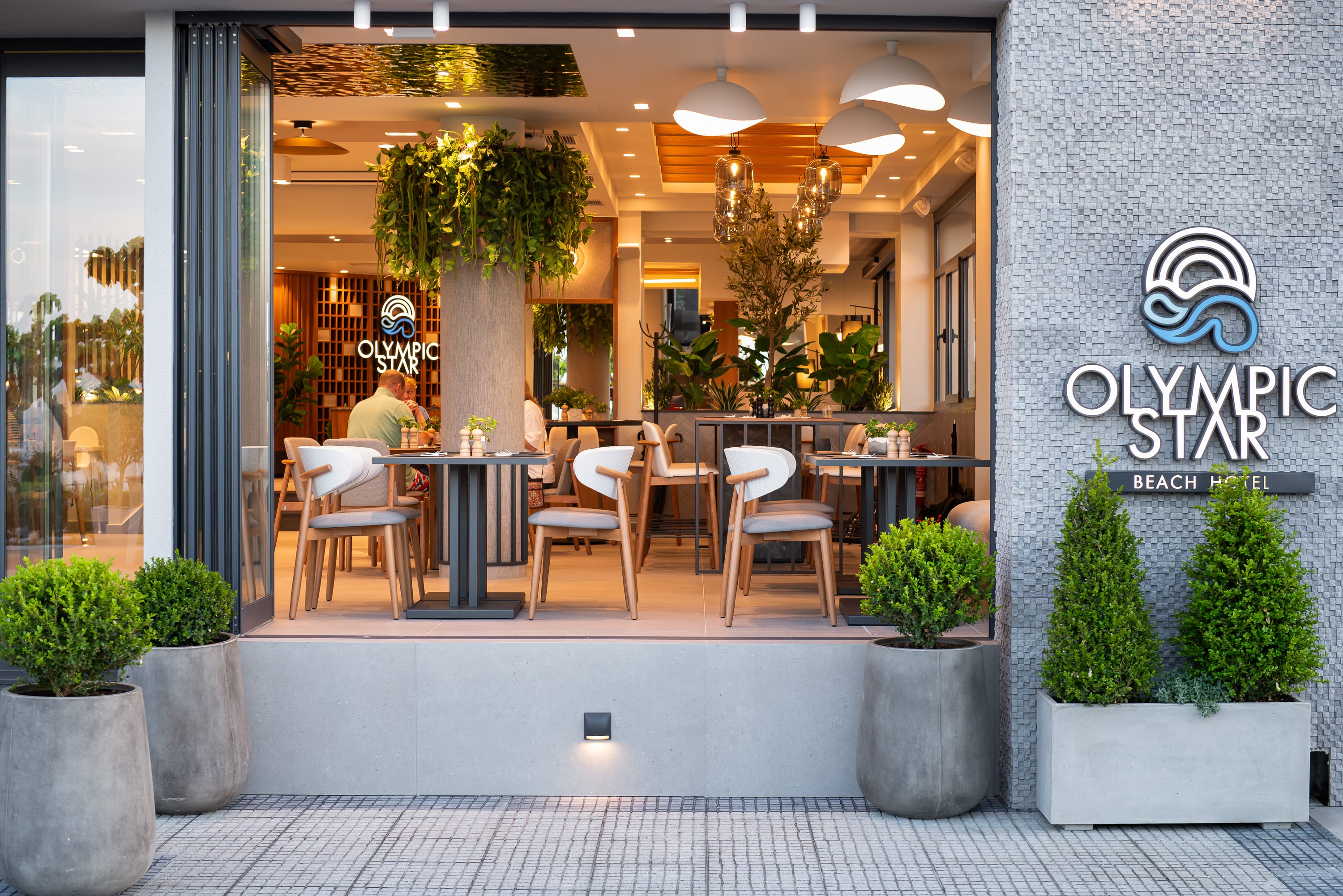 a room with a table and chairs