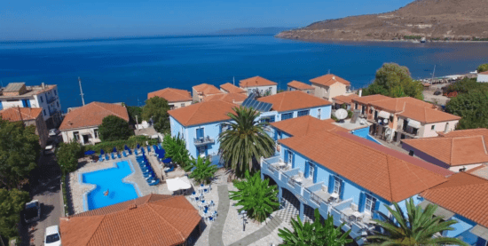 pool-birds-eye-view-1