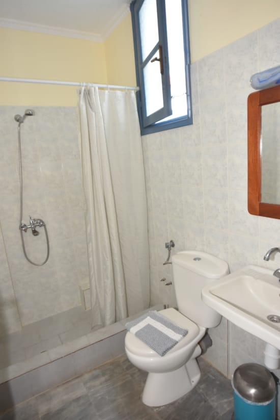 superior-apartment-wc