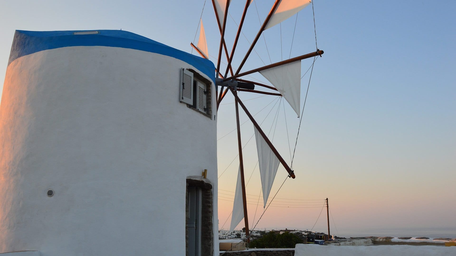 dsc_0269-windmill-arades-sunset-exterior-1920x1080