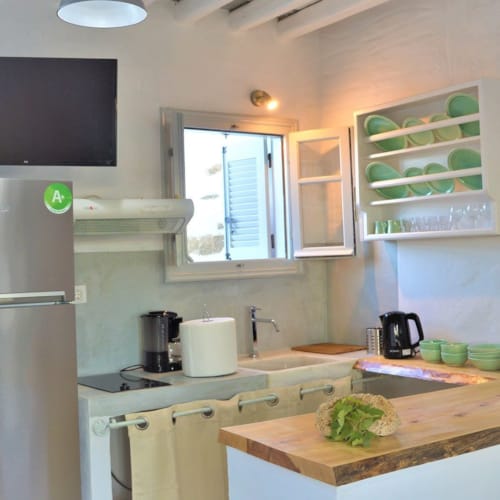dsc_0762-windmill-arades-family-suite-kitchen-1920x1080