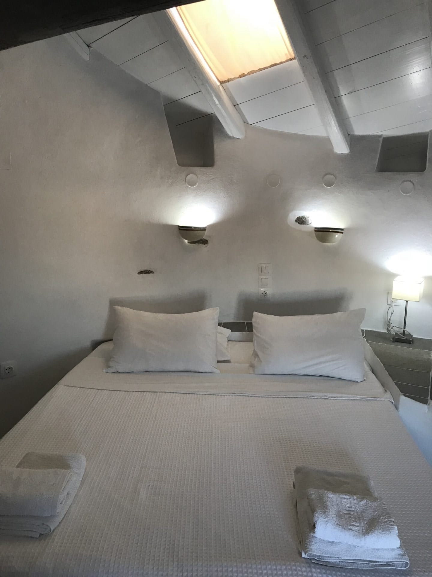 kx1mongptv2cnoclle5dqw-1920x1440