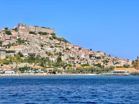 a town on the edge of a cliff