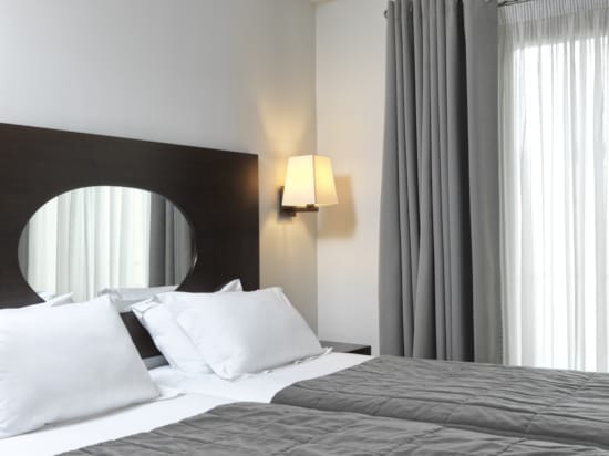 acropolis-hills__1995