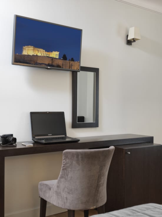 acropolis-hills__2028