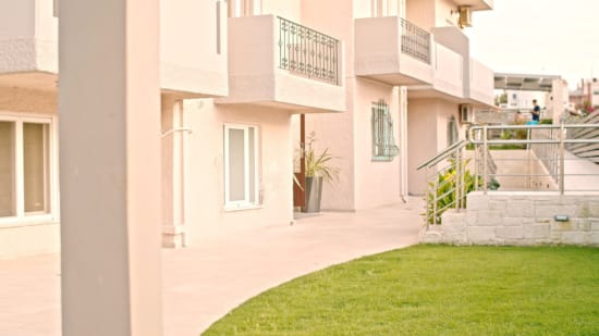 garden_disabled_ramp_waterlily_hotel_chania_2