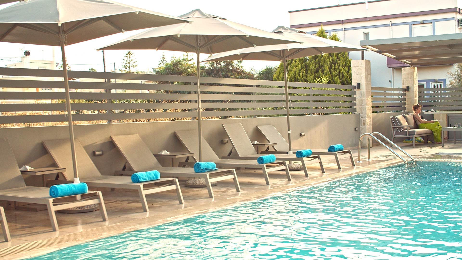 swimming_pool_waterlily_hotel_chania_1