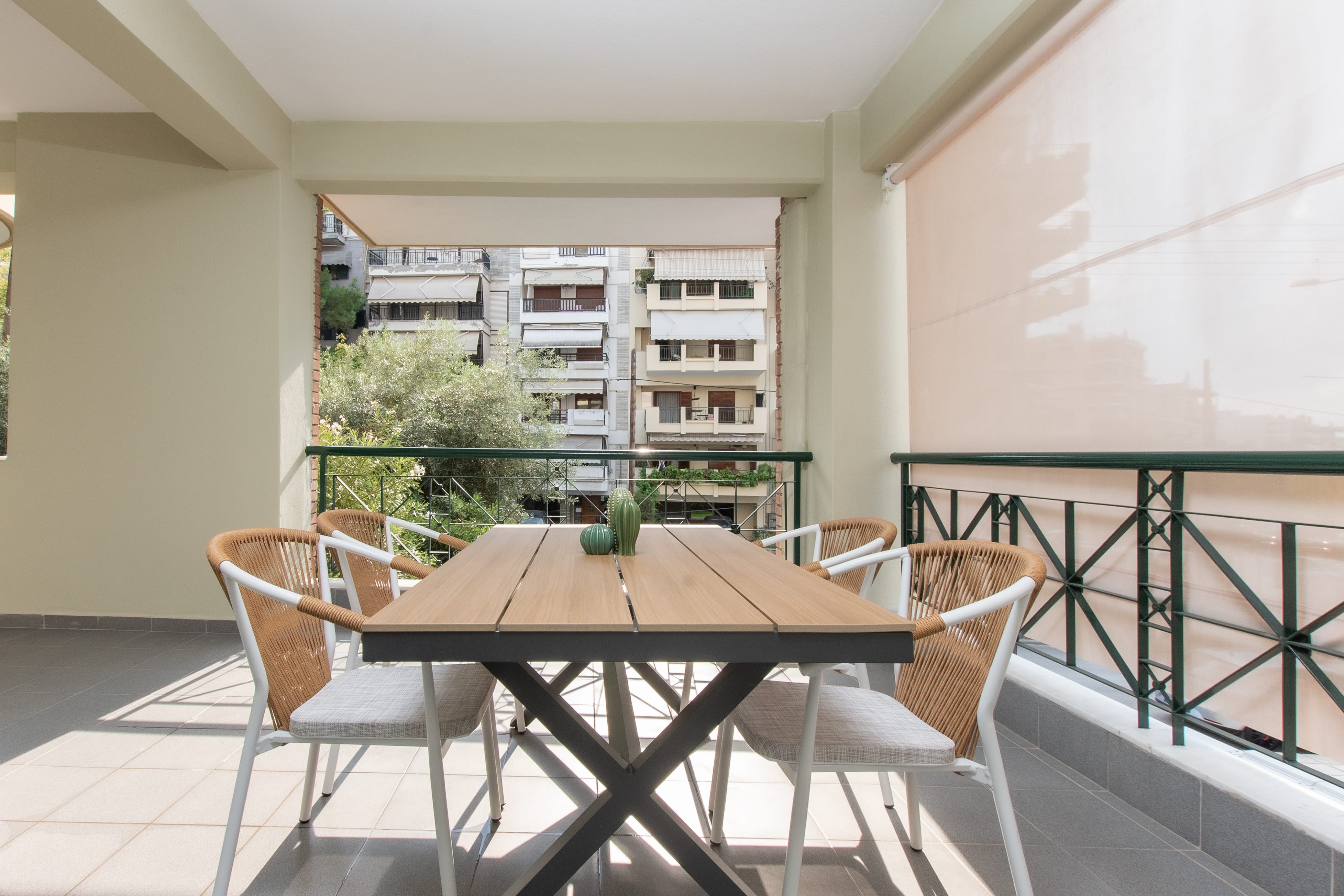 Houseloft Kalamaria Terrace Retreat