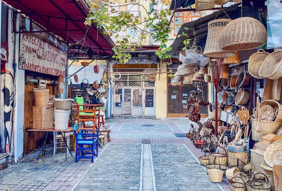 a street with many hats on it