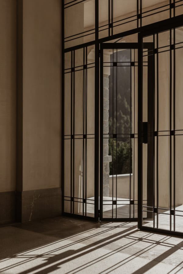 a black gate with bars