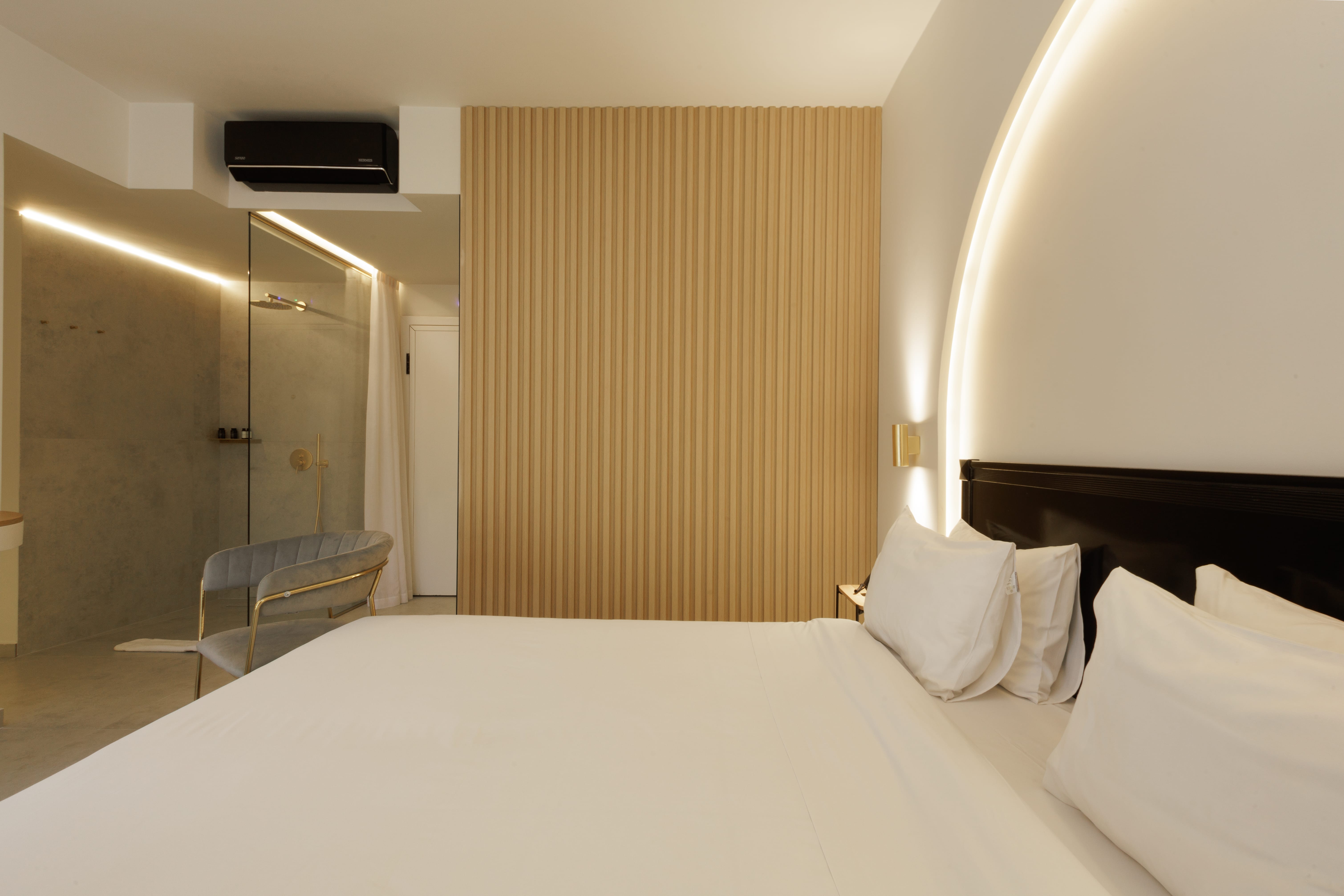 thealley_room102_03