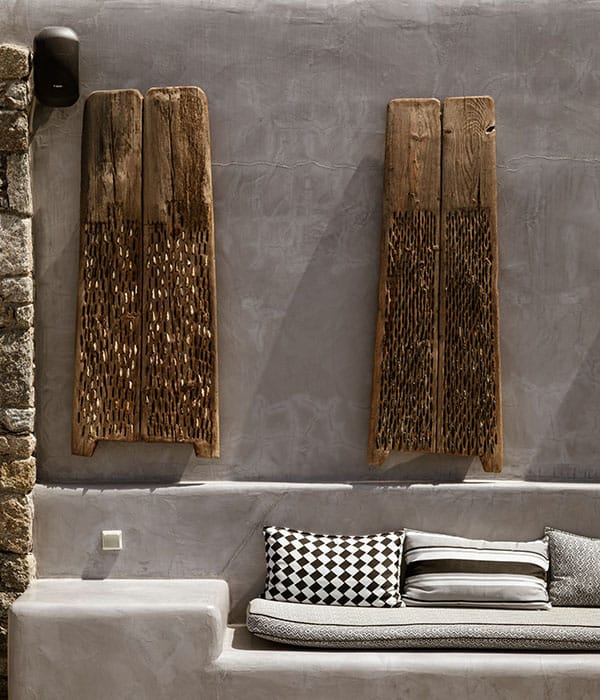 a row of towels on a shelf